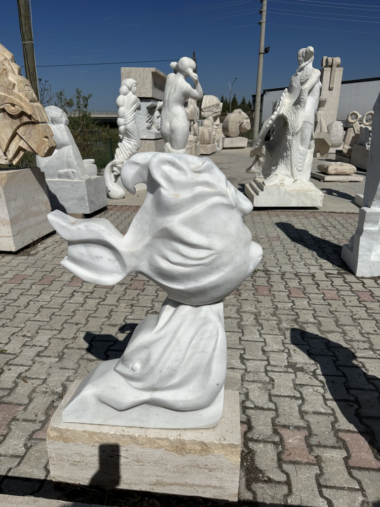 fısh sculpture